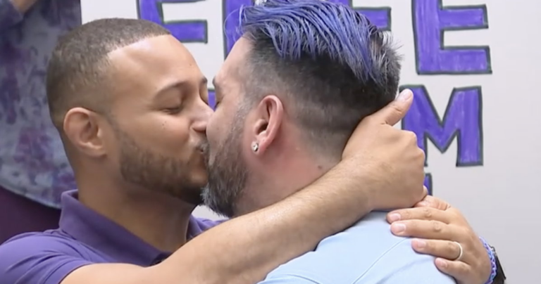 Un immigrant gay a retrouvé son mari après 150 jours de détention par l'ICE : « L'amour l'a ramené à la maison » Un immigrant gay a retrouvé son mari après 150 jours de détention par l'ICE : « L'amour l'a ramené à la maison »