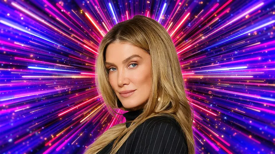 Delta Goodrem devant un feu d'artifice coloré