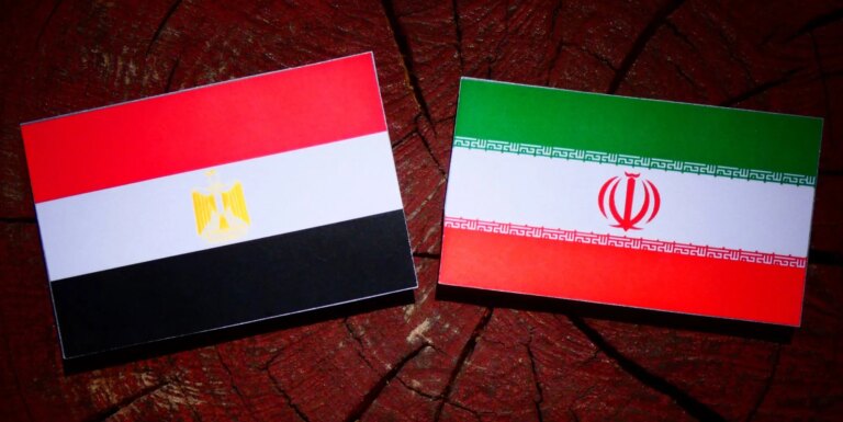 « Match de la fierté » de la Coupe du monde entre l'Égypte et l'Iran : à quel point les droits LGBTQ+ sont-ils mauvais dans ces pays ? Flags of Egypt and Iran