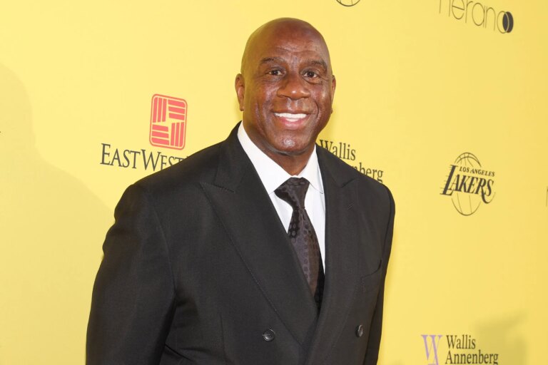 14 célébrités atteintes de maladies rares et ce qu'elles ont partagé Wallis Annenberg Center for the Performing Arts Presents The Wallis Delivers: A Spring Gala Celebration