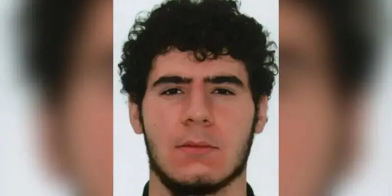 Attaque d'un fourgon de la fierté de Berlin – la police nomme le suspect Abdul B, âgé de 21 ans, ayant des liens présumés avec la « scène islamiste » Attaque d'un fourgon de la fierté de Berlin – la police nomme le suspect Abdul B, âgé de 21 ans, ayant des liens présumés avec la « scène islamiste »