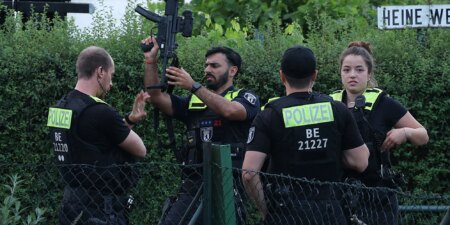 Abdul Ballout, suspect de la Berlin Pride, a été abattu après que la police a déclaré qu'il avait accusé les policiers avec une arme blanche