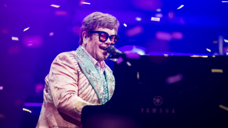 Elton John annonce deux derniers spectacles à Mexico après 14 ans d'absence Elton John annonce deux derniers spectacles à Mexico après 14 ans d'absence