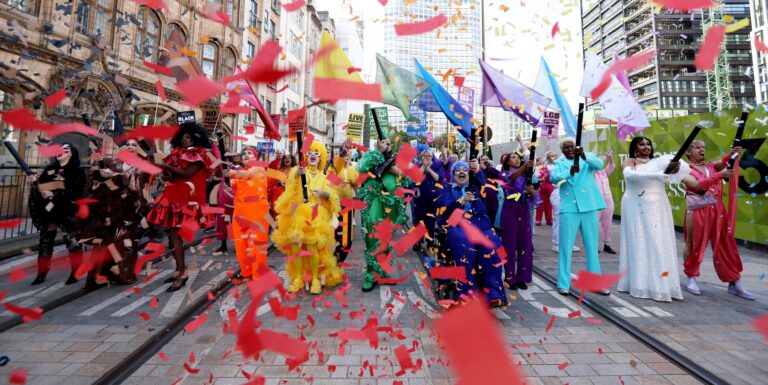 La réaction de la Birmingham Pride sur le coût du billet après le projet de le rendre gratuit Birmingham Pride parade in 2022