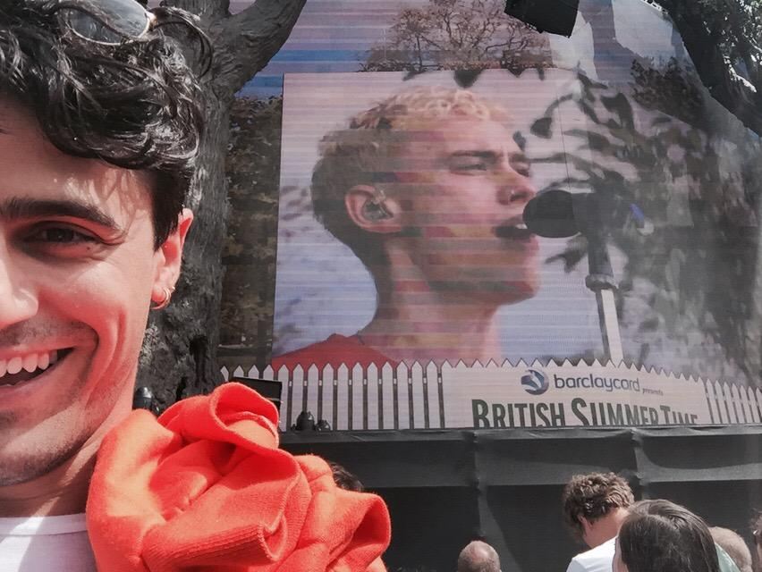 Neil Amin-Smith est brièvement sorti avec Olly Alexander