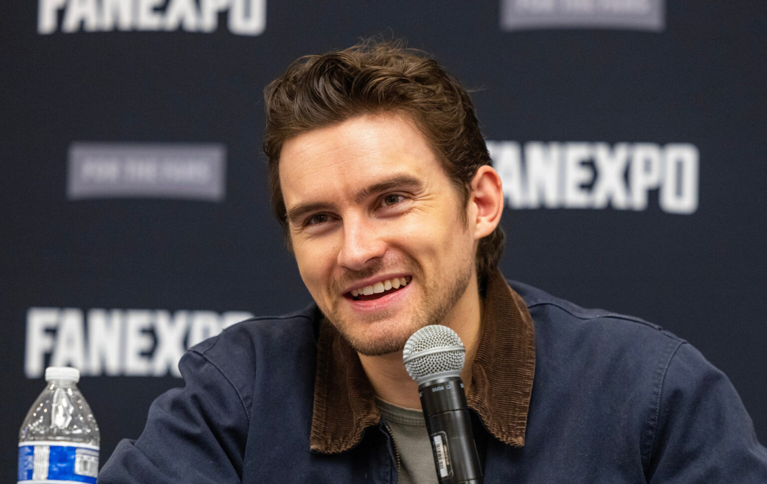 La star d'Obsession, Michael Johnston, avait peur de faire son coming-out après son rôle gay dans Teen Wolf Actor Michael Johnston during the FanExpo Chicago. He