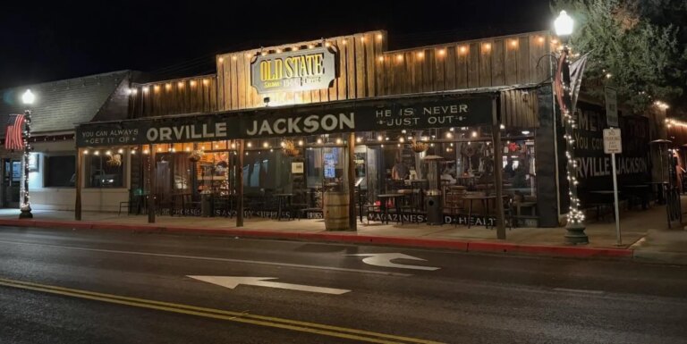 Le saloon de l'Idaho qui a accueilli le « Hetero Awesome Fest » pourrait devenir un bar gay The Old State Saloon