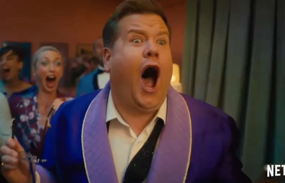James Corden dans Le bal