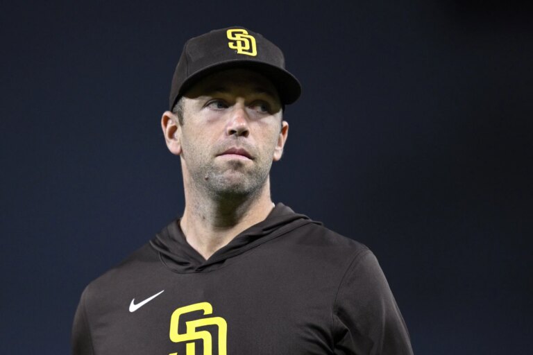 La star du baseball nominée pour un prix humanitaire malgré son refus passé de soutenir la Fierté La star du baseball nominée pour un prix humanitaire malgré son refus passé de soutenir la Fierté