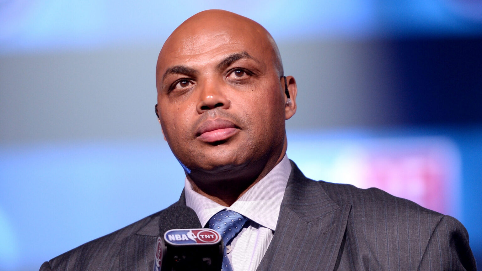 Charles Barkley dit que la WNBA aurait dû mettre fin au débat sur les trans Logo