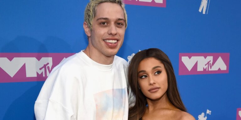 Pete Davidson qualifie la honte corporelle d'Ariana Grande de « pas cool » alors qu'il défend son ex Pete Davidson and Ariana Grande