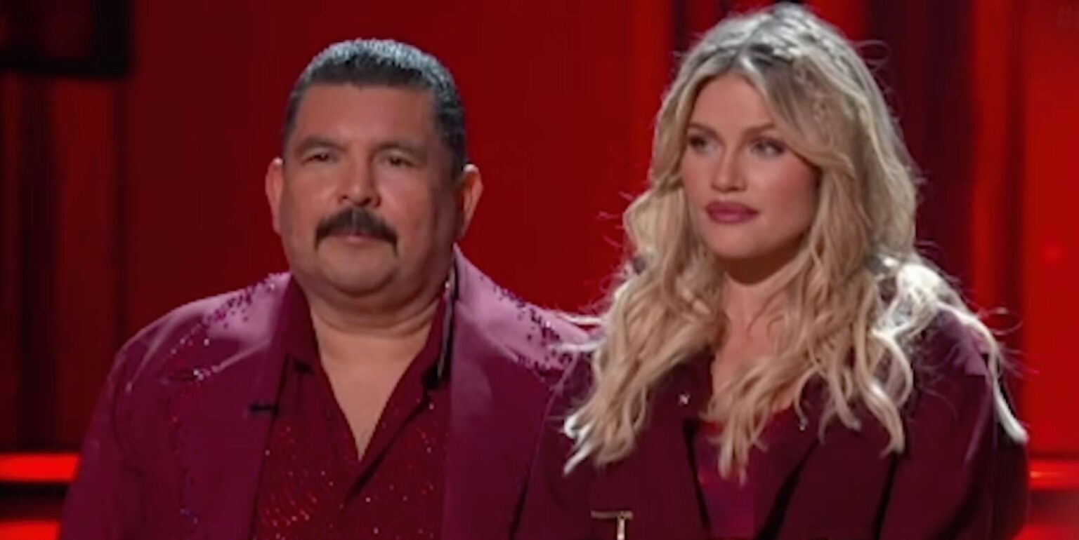 Les fans de DWTS ont une réaction surprenante à l'élimination après des accusations de « correction » Guillermo Rodriguez was eliminated from Dancing With the Stars