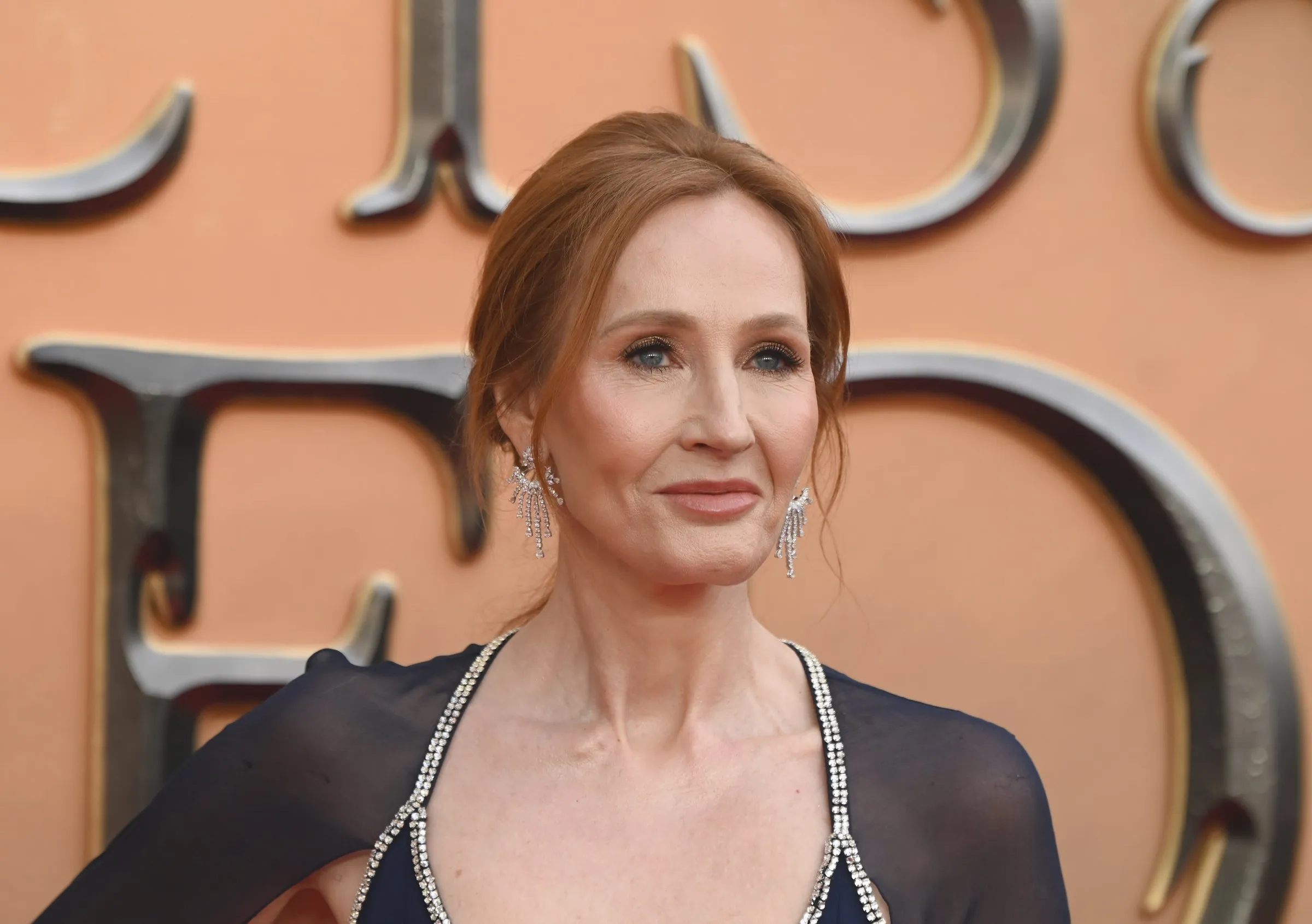 LONDRES, ANGLETERRE - 29 MARS : JK Rowling arrive au