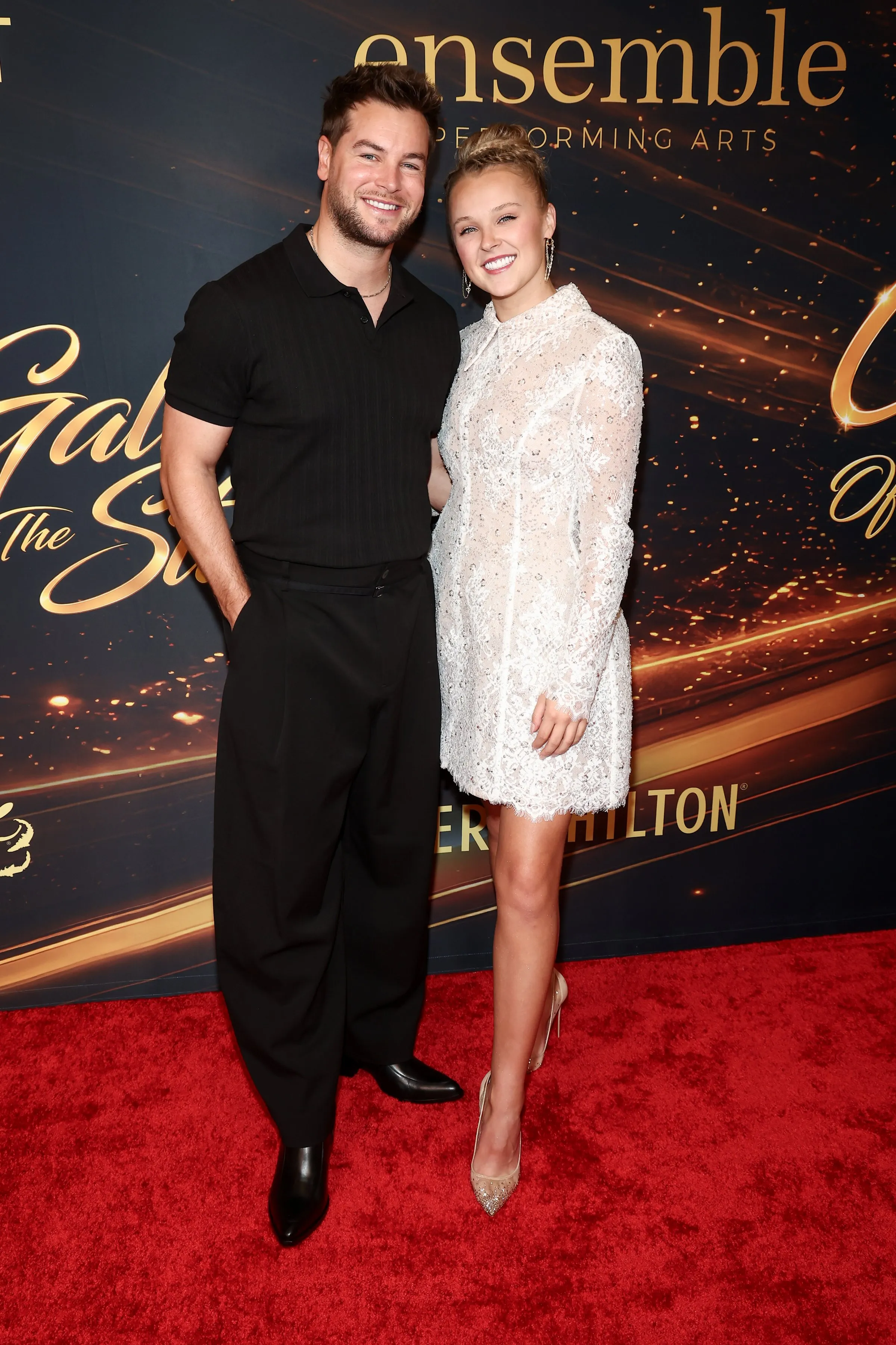 Chris Hughes et Jojo Siwa au Gala des Stars organisé au Beverly Hilton le 22 octobre 2026