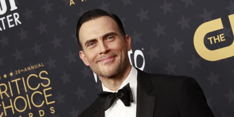 Cheyenne Jackson dit que Kathy Bates lui a obtenu un petit rôle à la télévision pour conserver son assurance maladie US-ENTERTAINMENT-FILM-AWARD-CRITICS CHOICE-ARRIVALS
