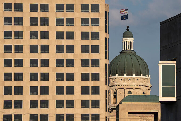 L'Indiana laisse le VIH hors de sa liste d'exemptions automatiques de travail Medicaid Logo