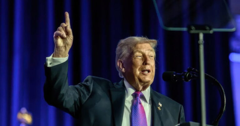 Le discours final du GOP avant les mi-mandats : « Les démocrates veulent forcer vos enfants à faire la transition » Le discours final du GOP avant les mi-mandats : « Les démocrates veulent forcer vos enfants à faire la transition »