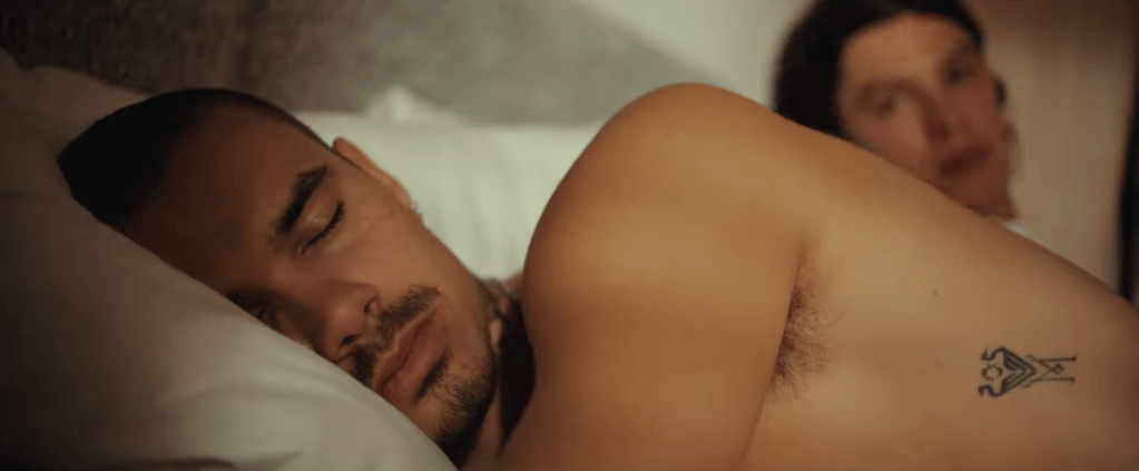 Roméo Beckham et Paul Kircher dans la bande-annonce de Forty Love.